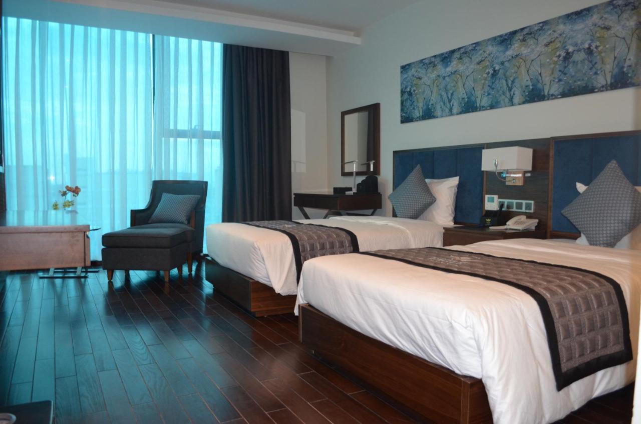 Eagle Hotel Dai Tiet Екстер'єр фото