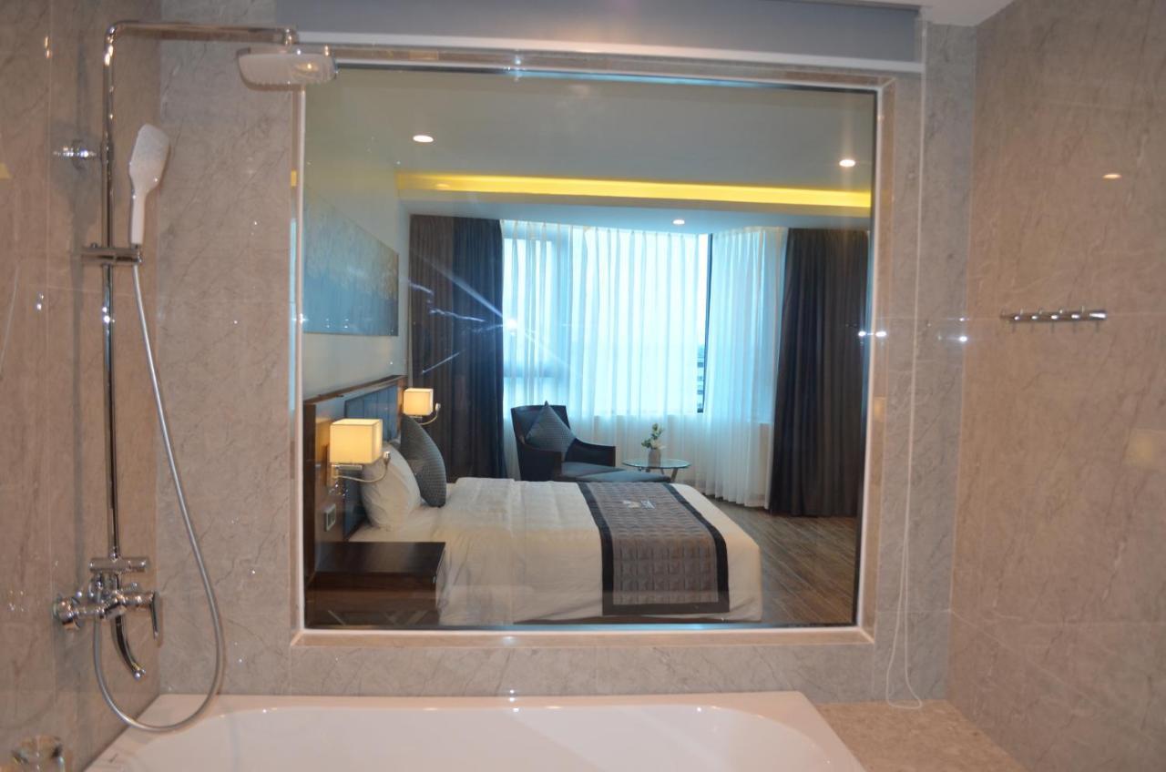 Eagle Hotel Dai Tiet Екстер'єр фото